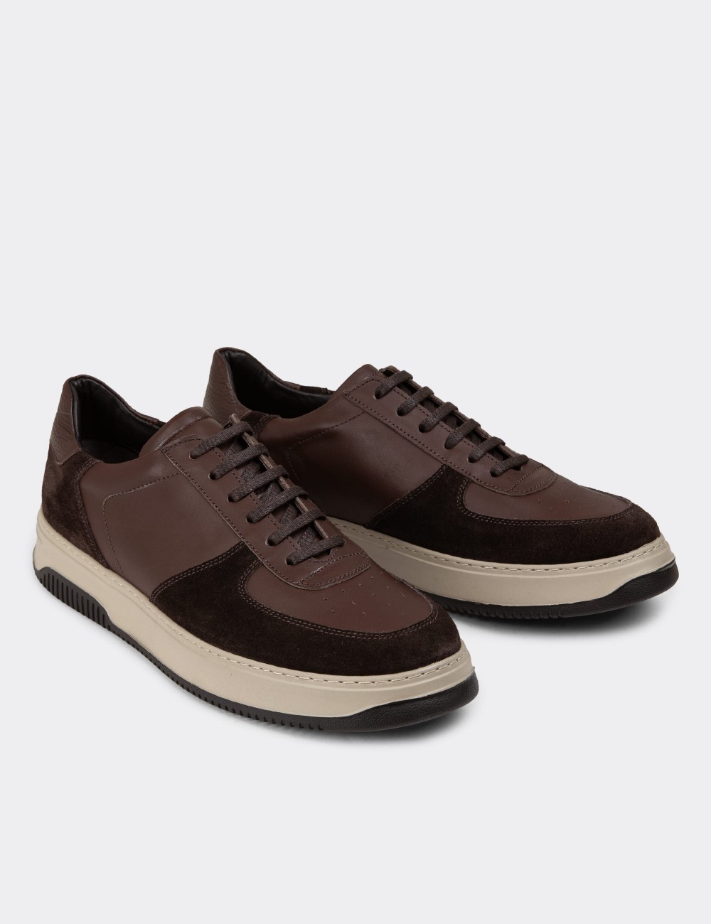 Brown Leather Sneakers - 01965MKHVE01