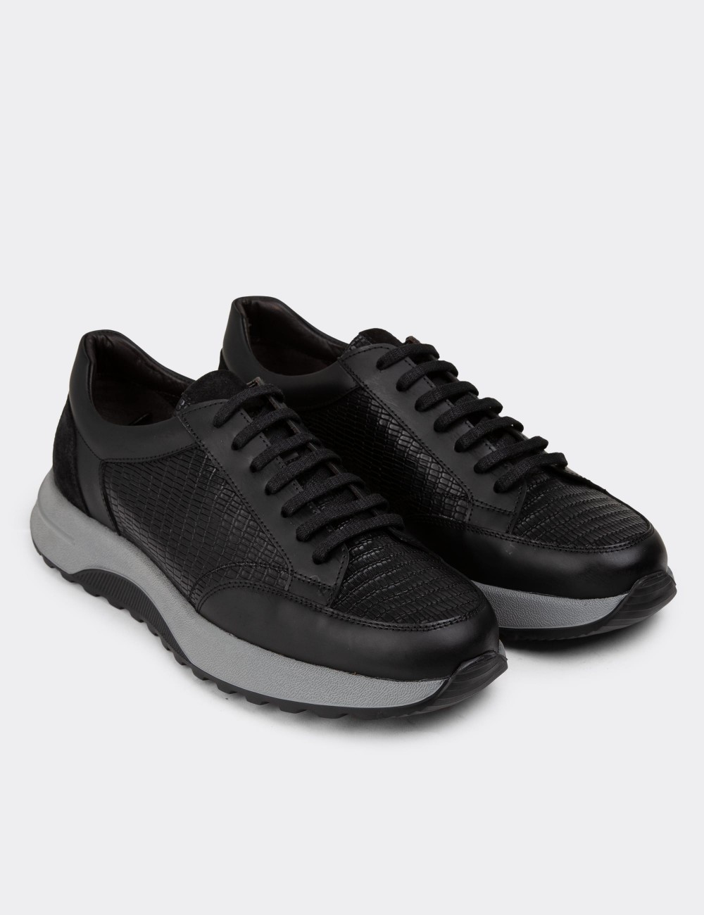 Black Leather Sneakers - 01984MSYHE04