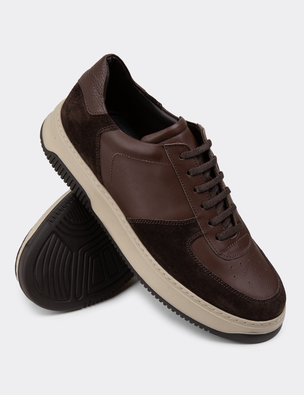 Brown Leather Sneakers - 01965MKHVE01