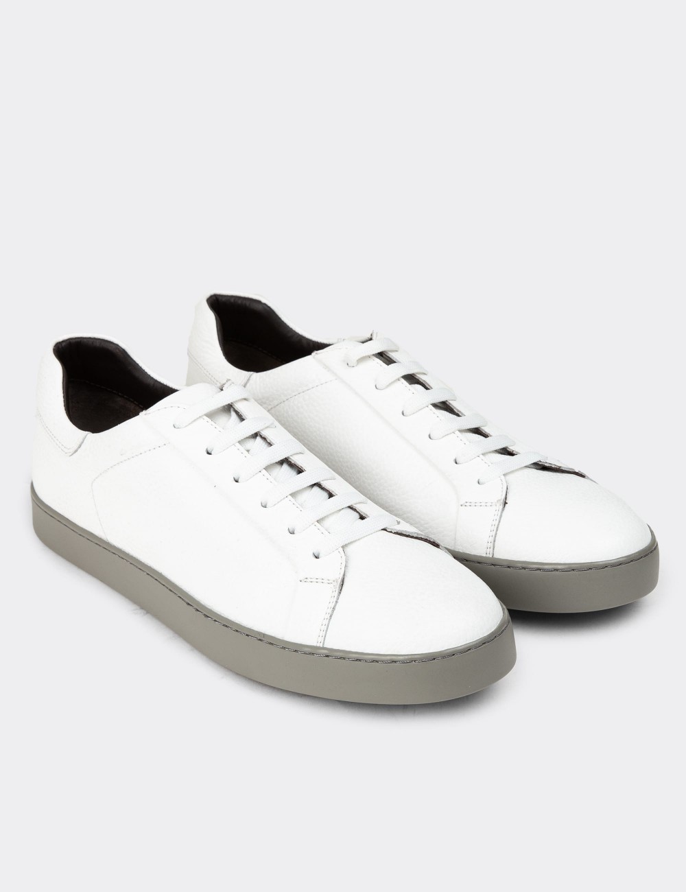 White Leather Sneakers - 01955MBYZC03