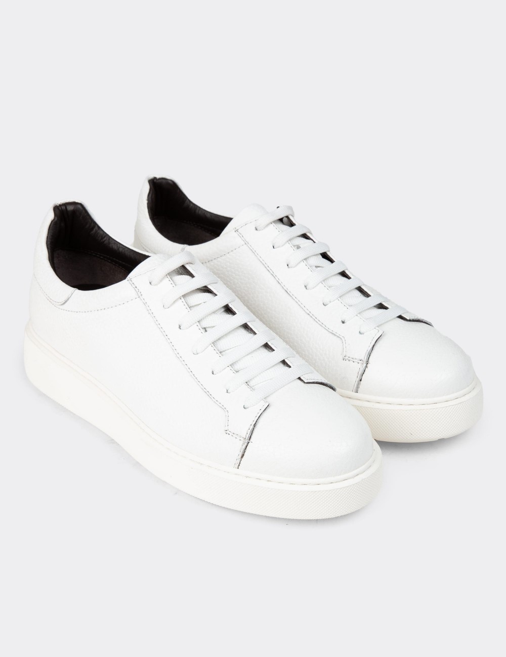 White Leather Sneakers - 01954MBYZE03