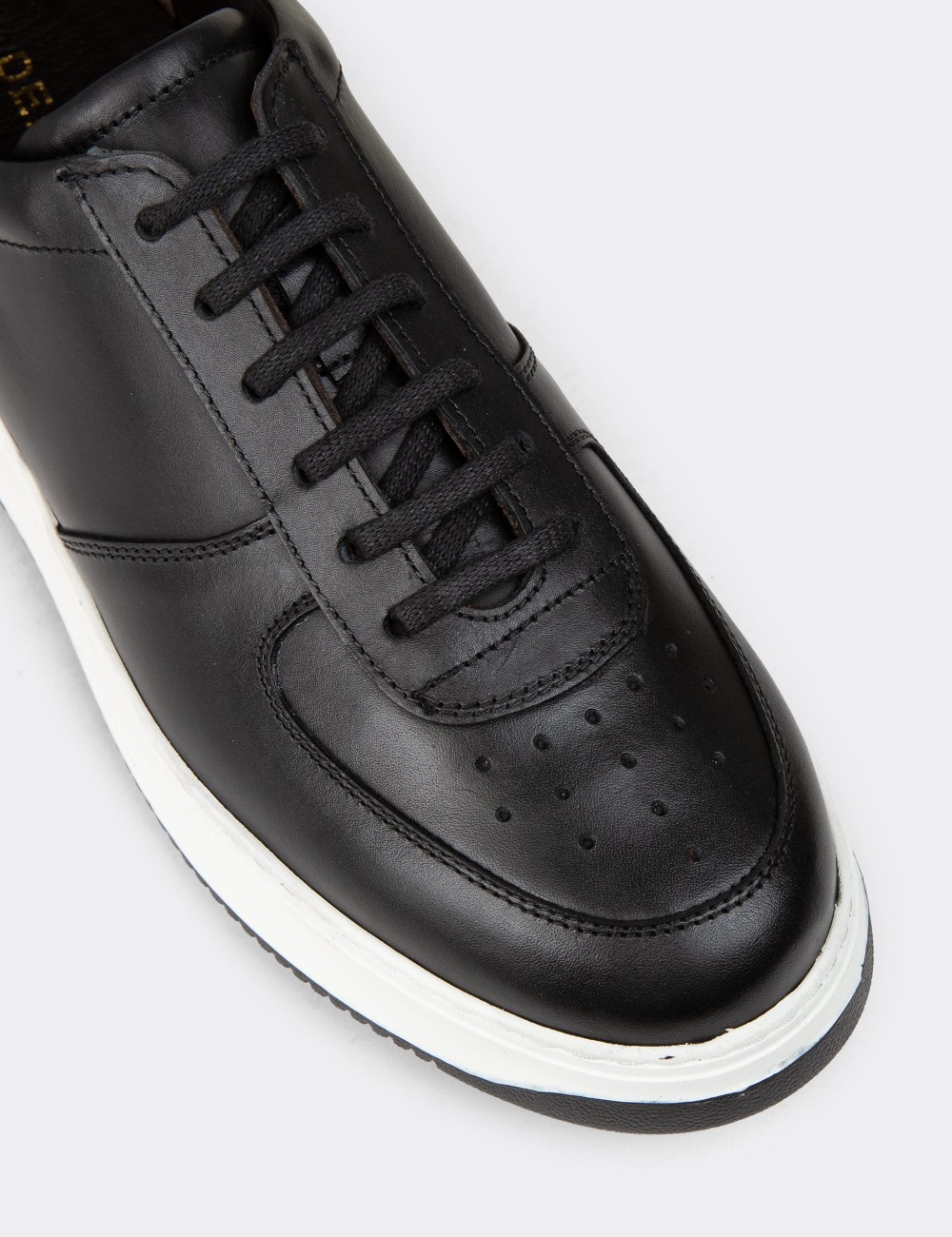 Black Leather Sneakers - 01965MSYHE08