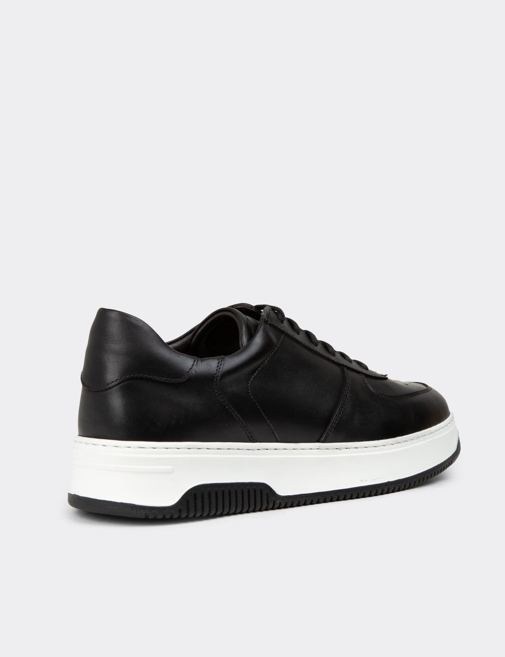 Black Leather Sneakers - 01965MSYHE08