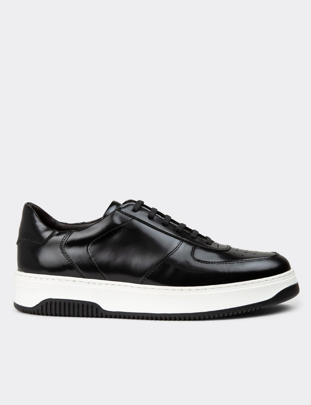 Men's Black Leather Sneakers - 01965MSYHE09