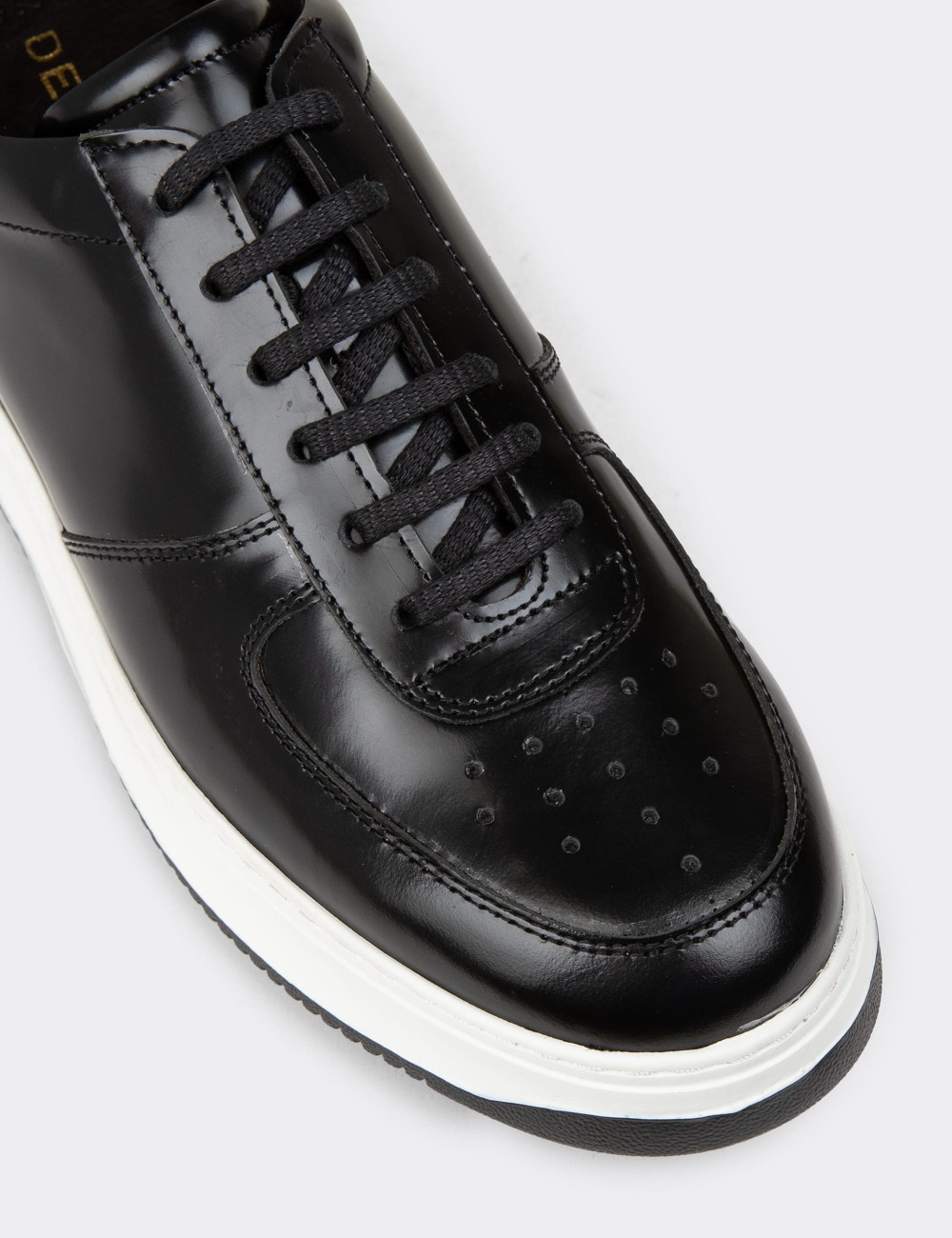 Men's Black Leather Sneakers - 01965MSYHE09