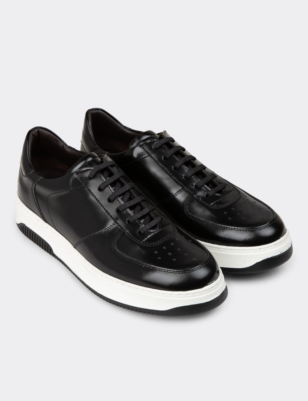 Men's Black Leather Sneakers - 01965MSYHE09