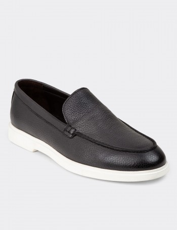 Men's Gray Leather Loafers