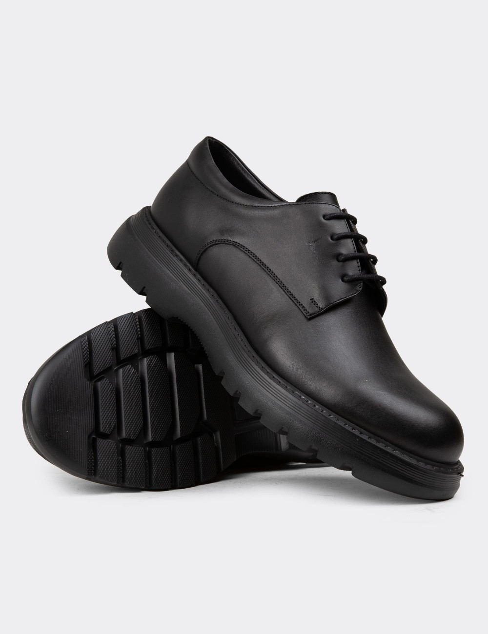 Men's Black Leather Lace-up Footwear - 01934MSYHE05