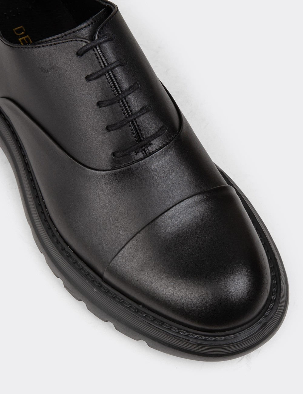 Men's Black Leather Lace-Up Footwear - 01026MSYHE25