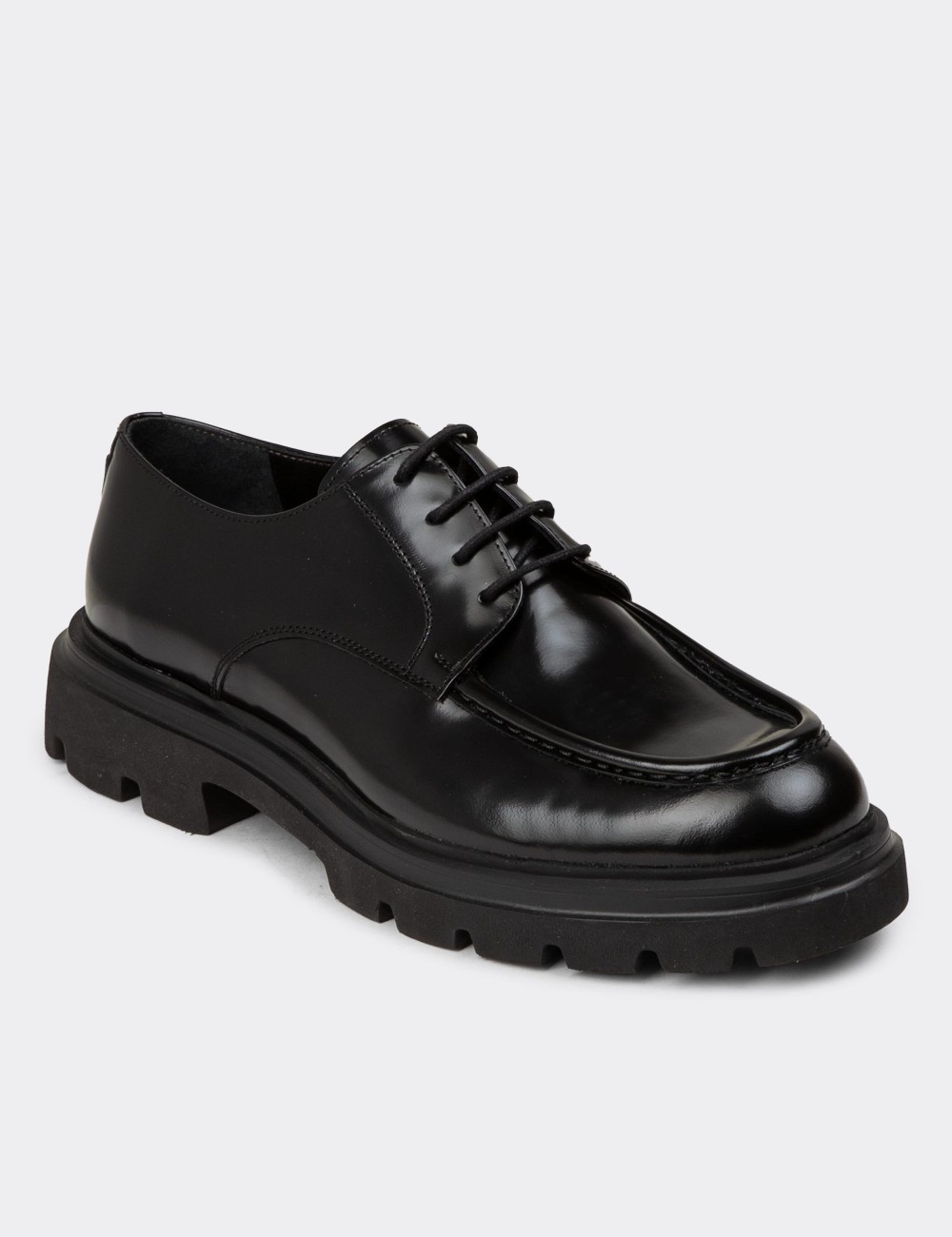 Men's Black Leather Lace-Up Footwear - 01981MSYHE03