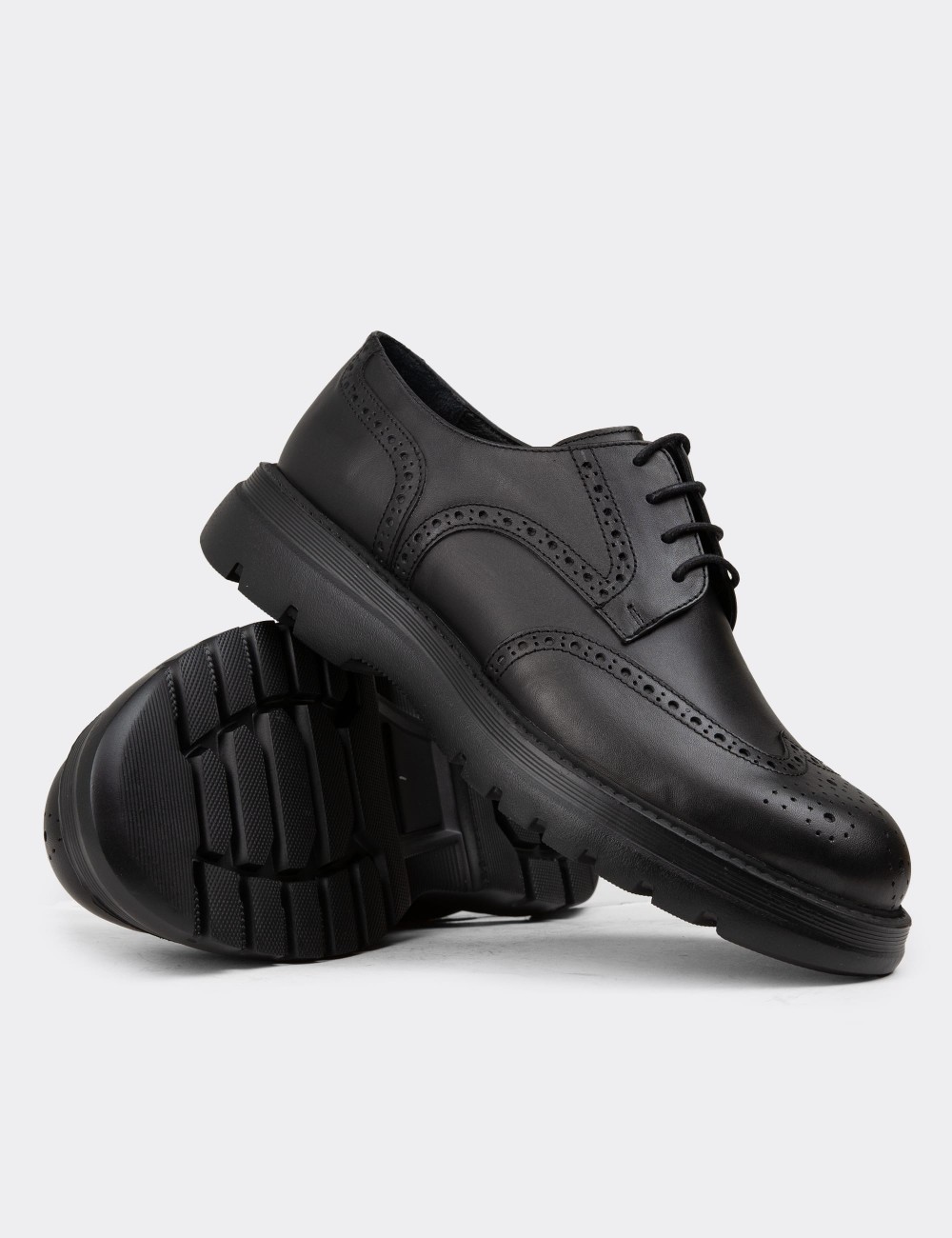 Men's Black Leather Lace-Up Shoes - 01696MSYHE01