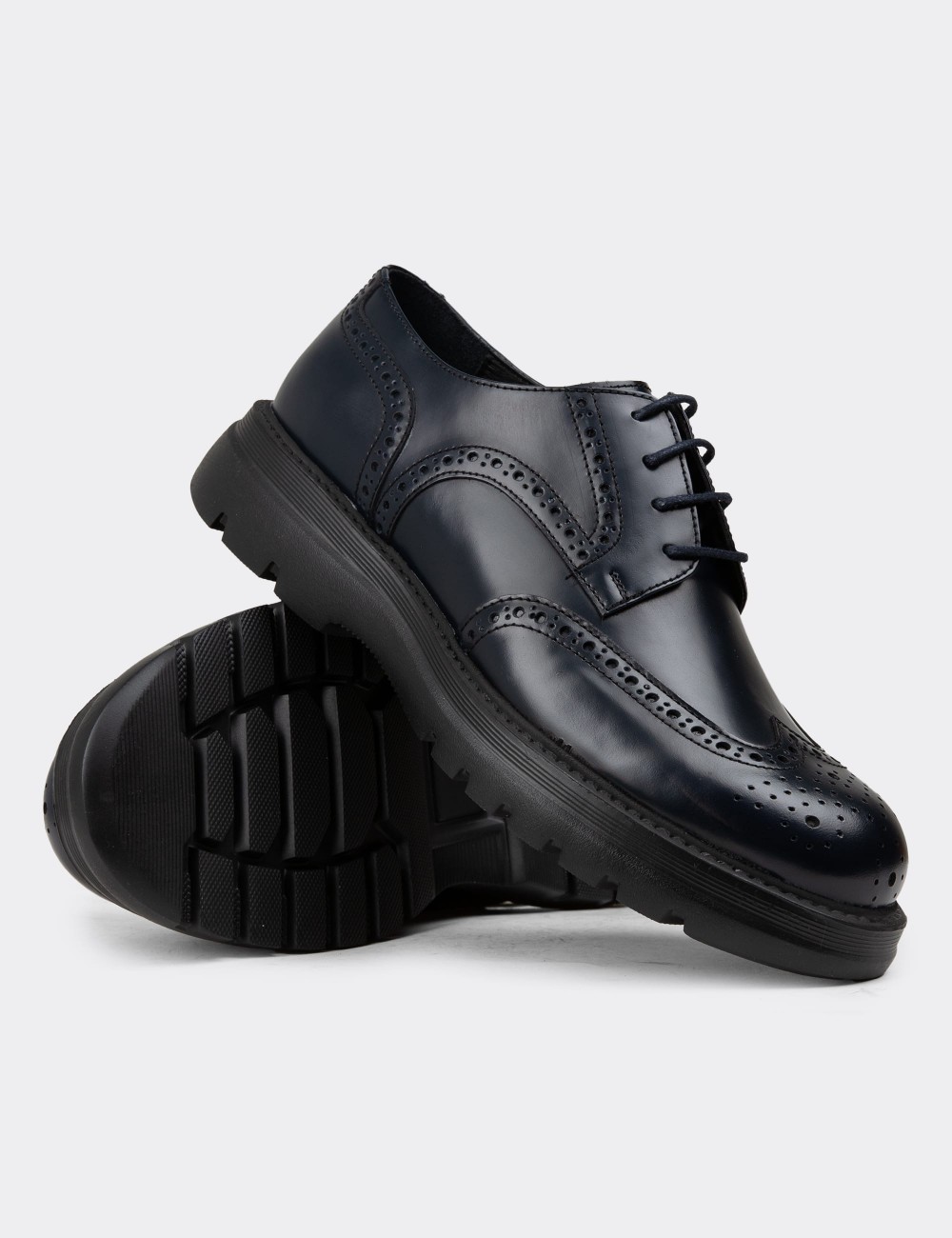 Men's Navy Leather Lace-up Footwear - 01696MLCVE01