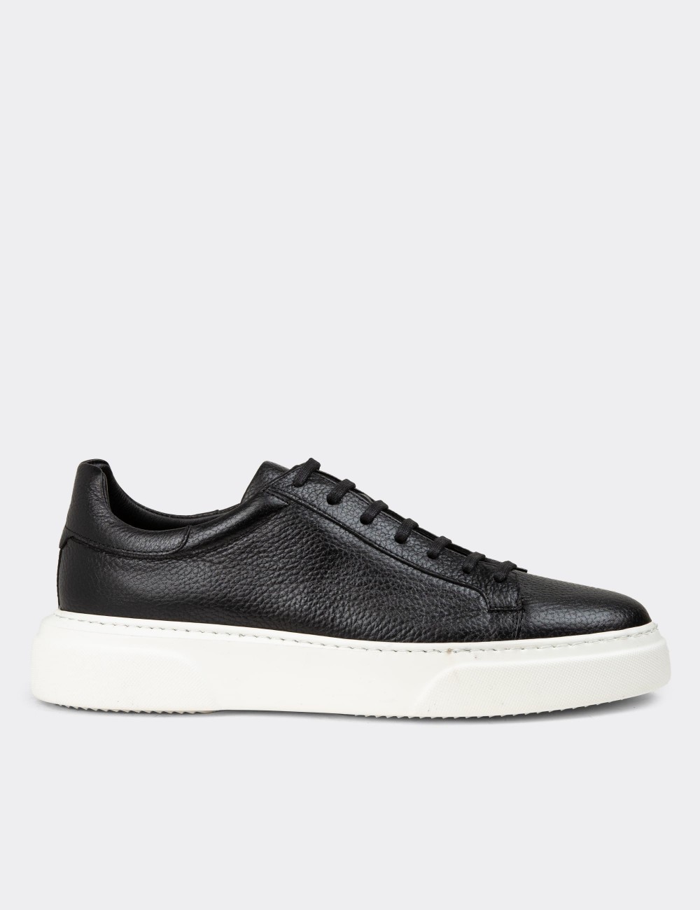 Men's Black Leather Sneakers - M2501MSYHP04