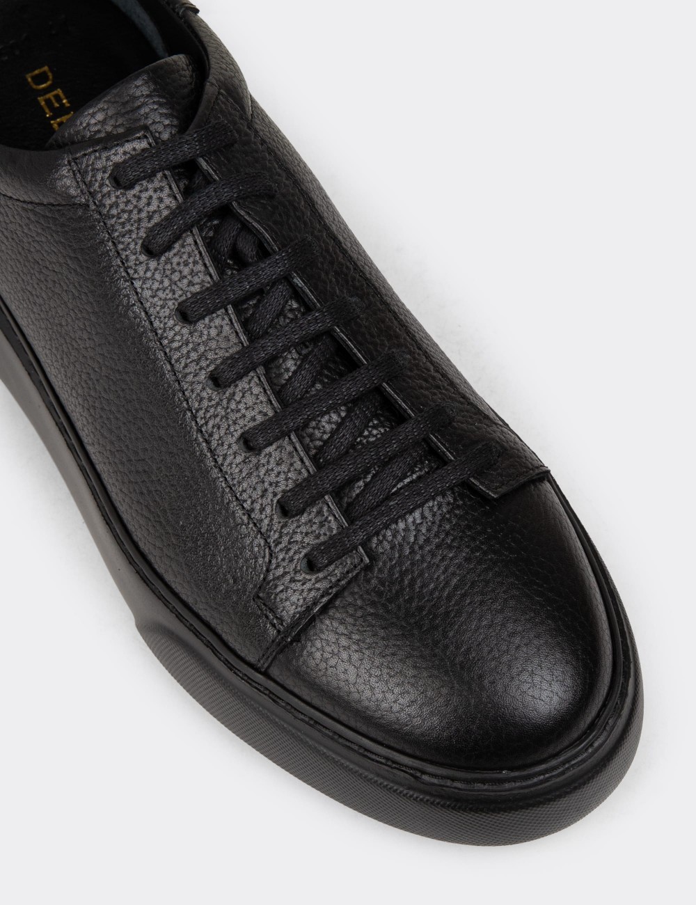 Men's Black Leather Sneakers - M2501MSYHP06