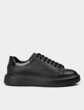 Men's Black Leather Sneakers