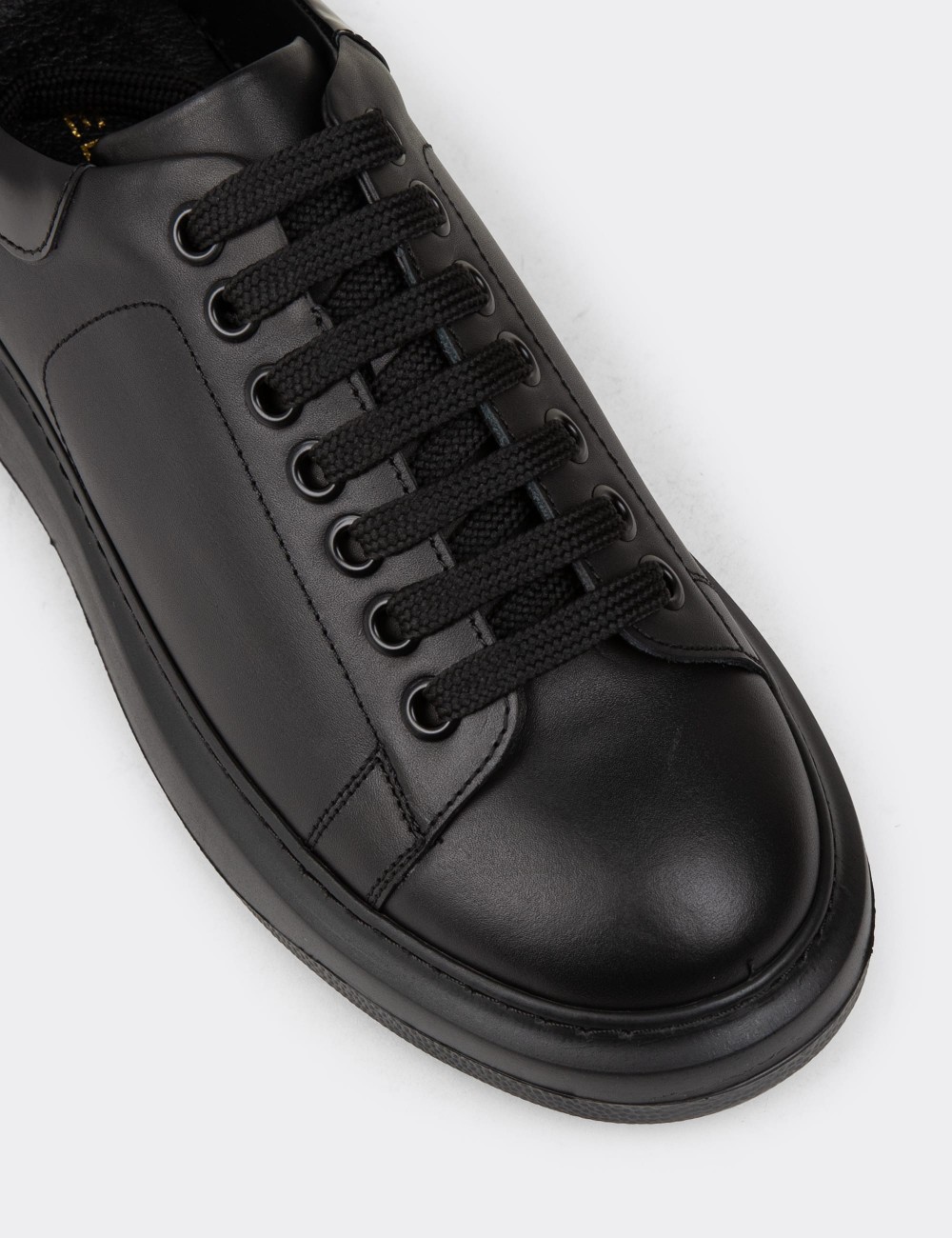 Men's Black Leather Sneakers - 01990MSYHP04