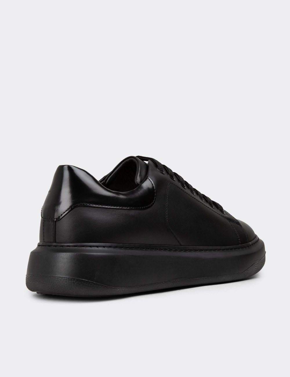 Men's Black Leather Sneakers - 01990MSYHP04
