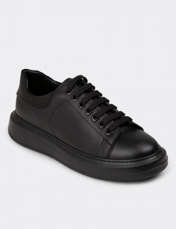 Men's Black Leather Sneakers