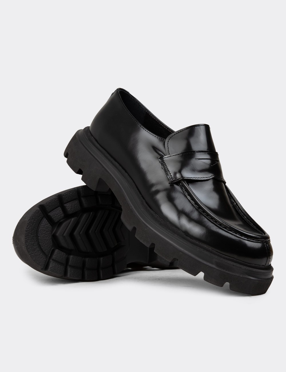 Men's Black Leather Loafers - 01980MSYHE03