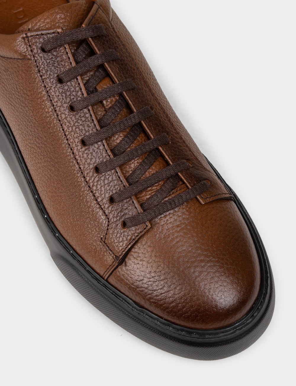 Men's Tan Leather Sneakers - M2501MTBAP04
