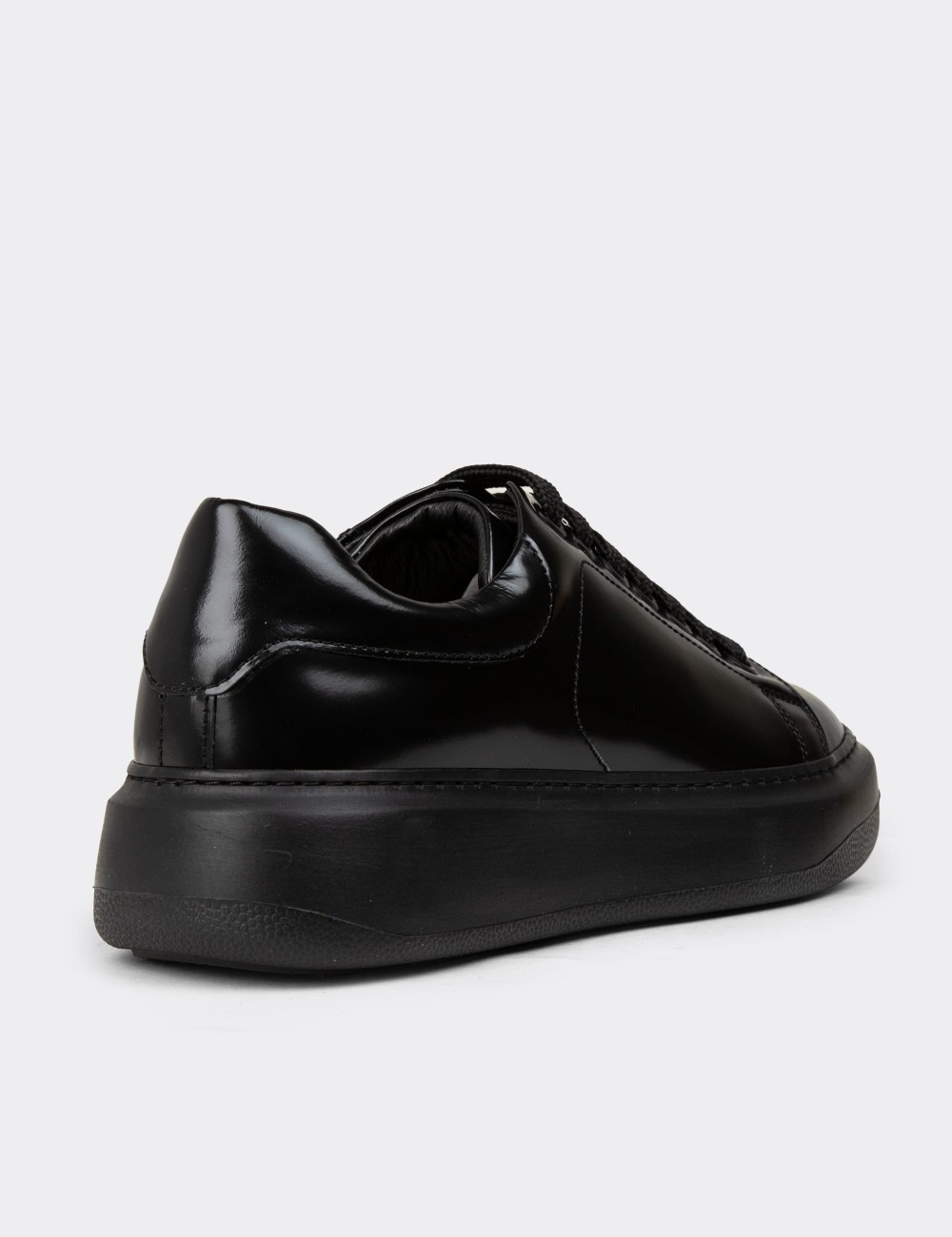 Women's Black Leather Sneakers - 01991ZSYHP05