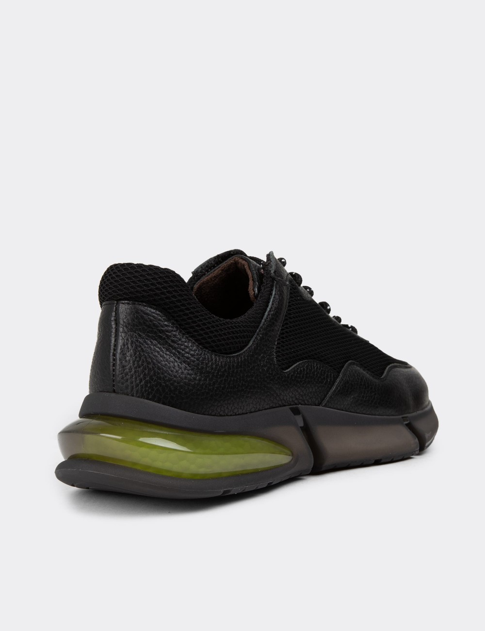 Men's Black Leather Sneakers - 01725MSYHE09