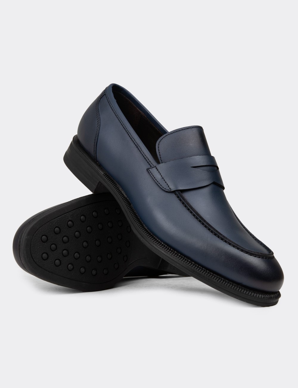 Men's Navy Leather Loafers - 01995MLCVC01