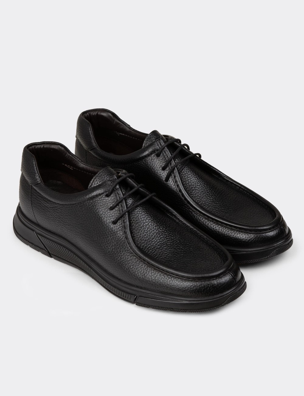 Men's Black Leather Lace-Up Footwear - 02003MSYHE01