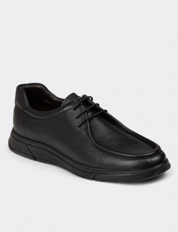 Men's Black Leather Lace-Up Footwear
