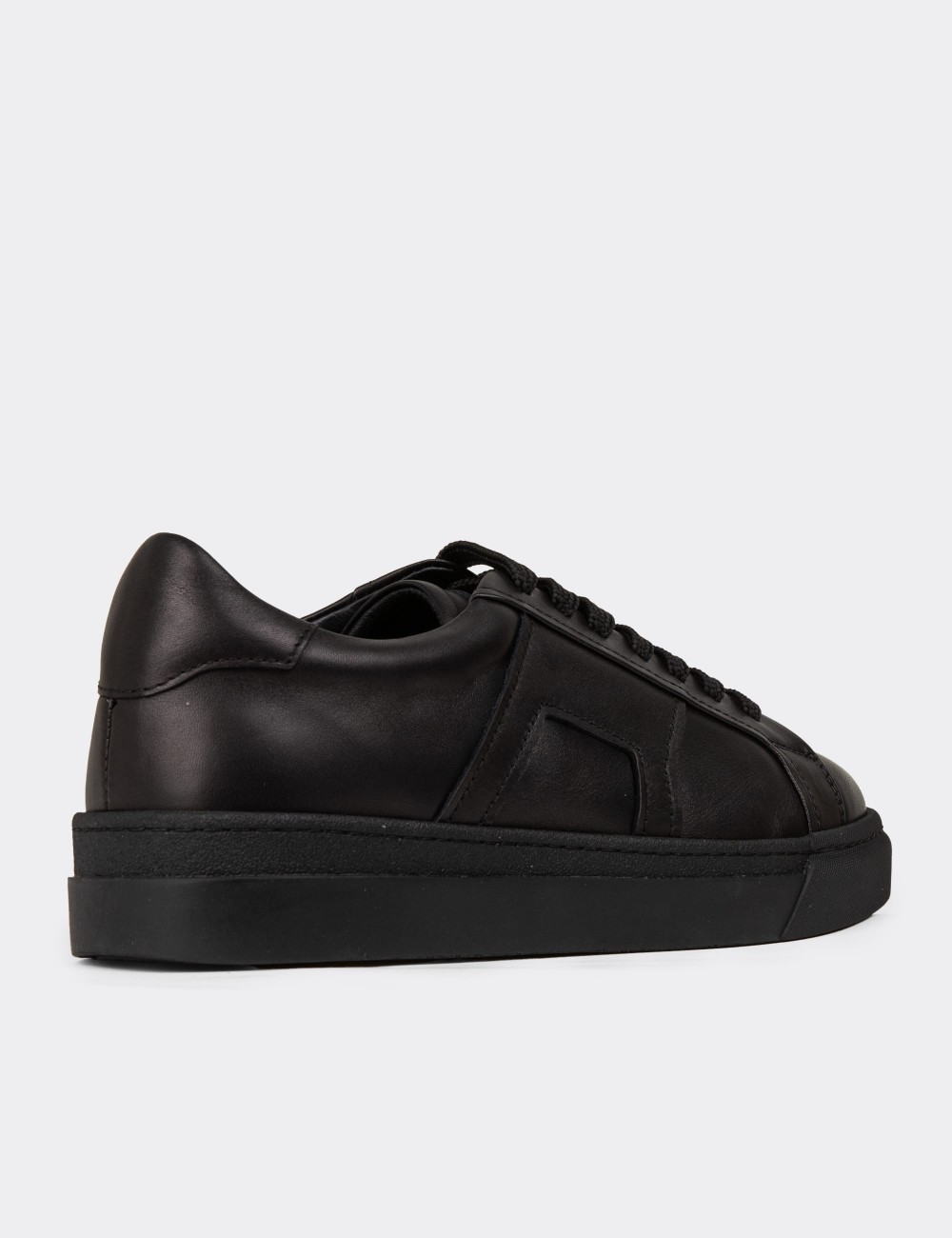 Men's Black Leather Sneakers - 02002MSYHC02