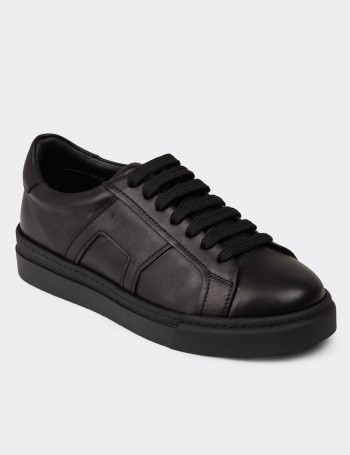 Men's Black Leather Sneakers