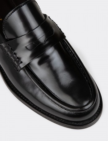 Men's Black Leather Moccasin - 02000MSYHM01