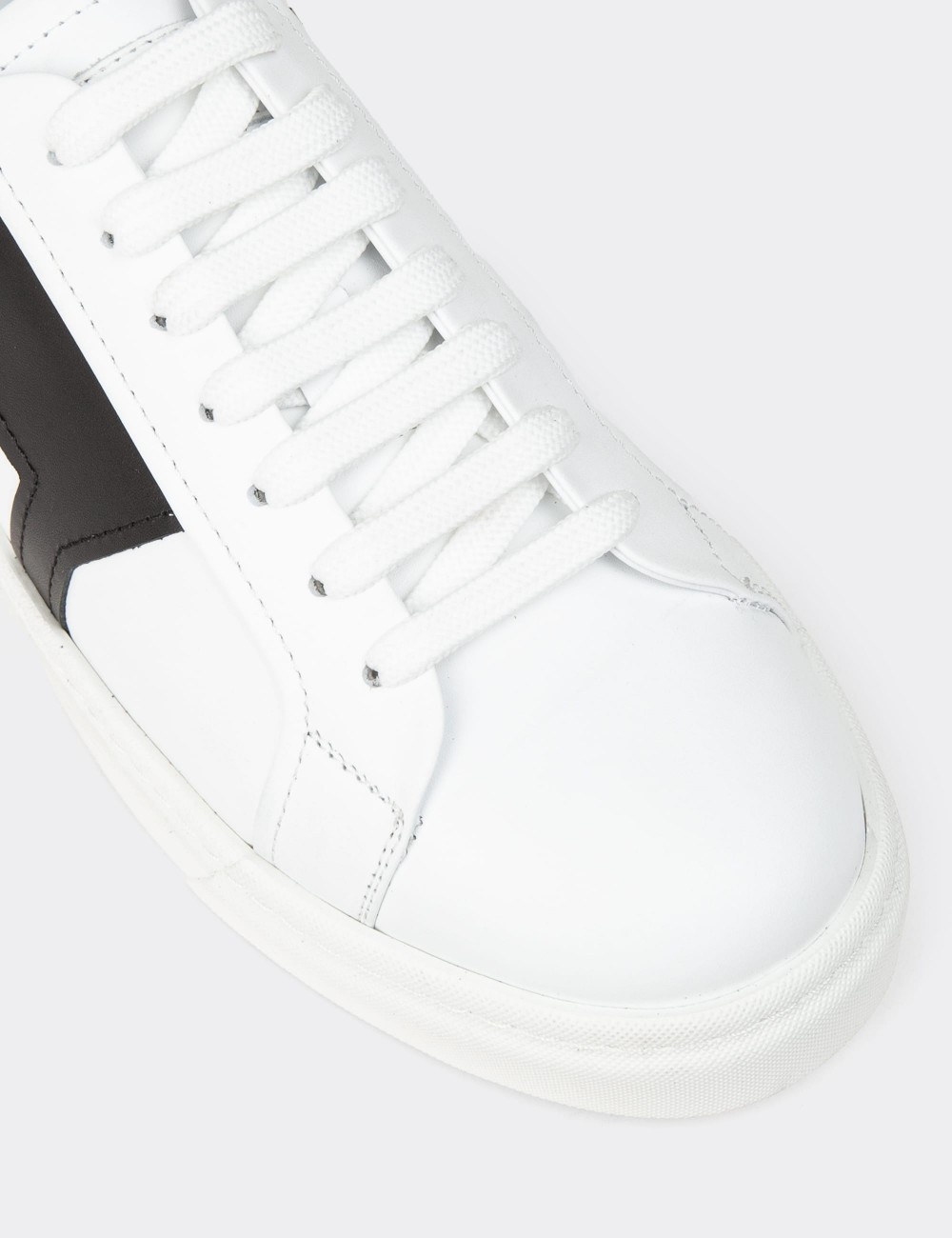 Men's White Leather Sneakers - 02002MSYHC01