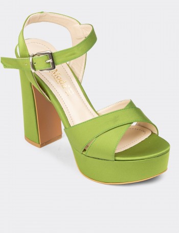 Women's Green Pumps