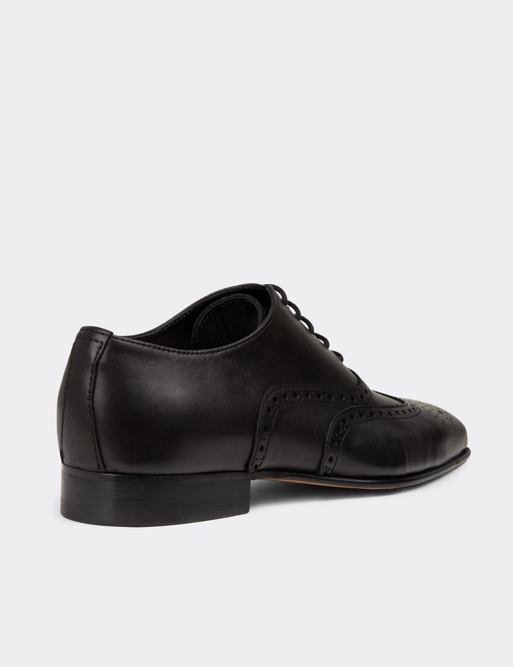 Men's Black Leather Classic Footwear - 01785MSYHK03