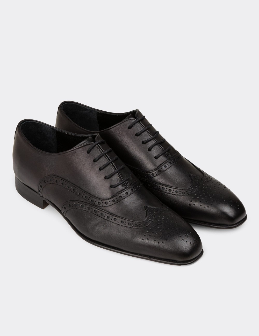 Men's Black Leather Classic Footwear - 01785MSYHK03