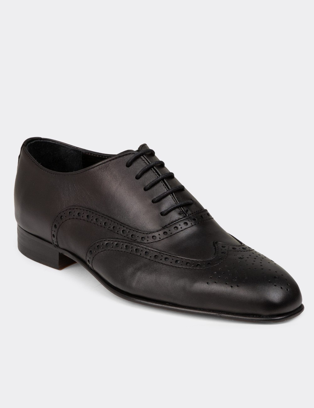 Men's Black Leather Classic Footwear - 01785MSYHK03