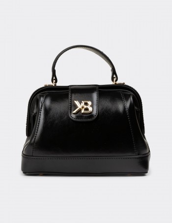 Black Clutch