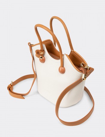White Shoulder Bag