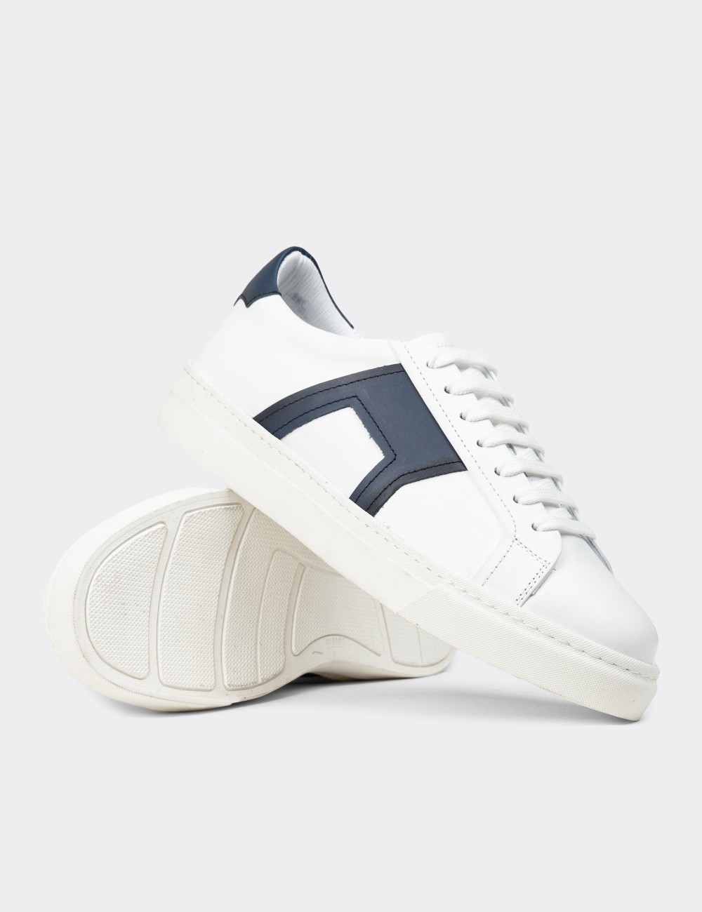 Men's White Leather Sneakers - 02002MLCVC01