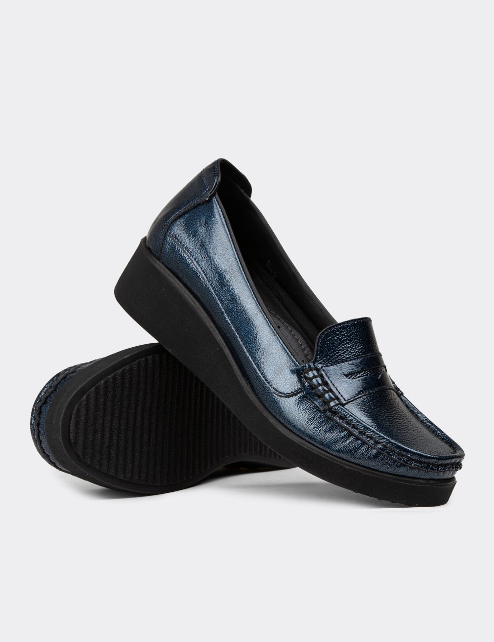 Men's Navy Leather Slip-Ons - DLV01ZLCVC01