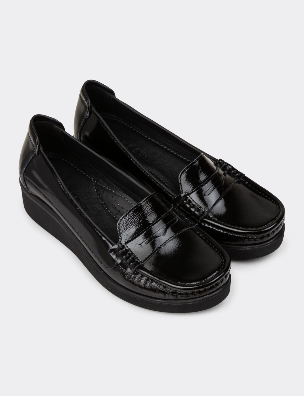 Women's Black Leather Slip-On Shoes - DLV01ZSYHC01