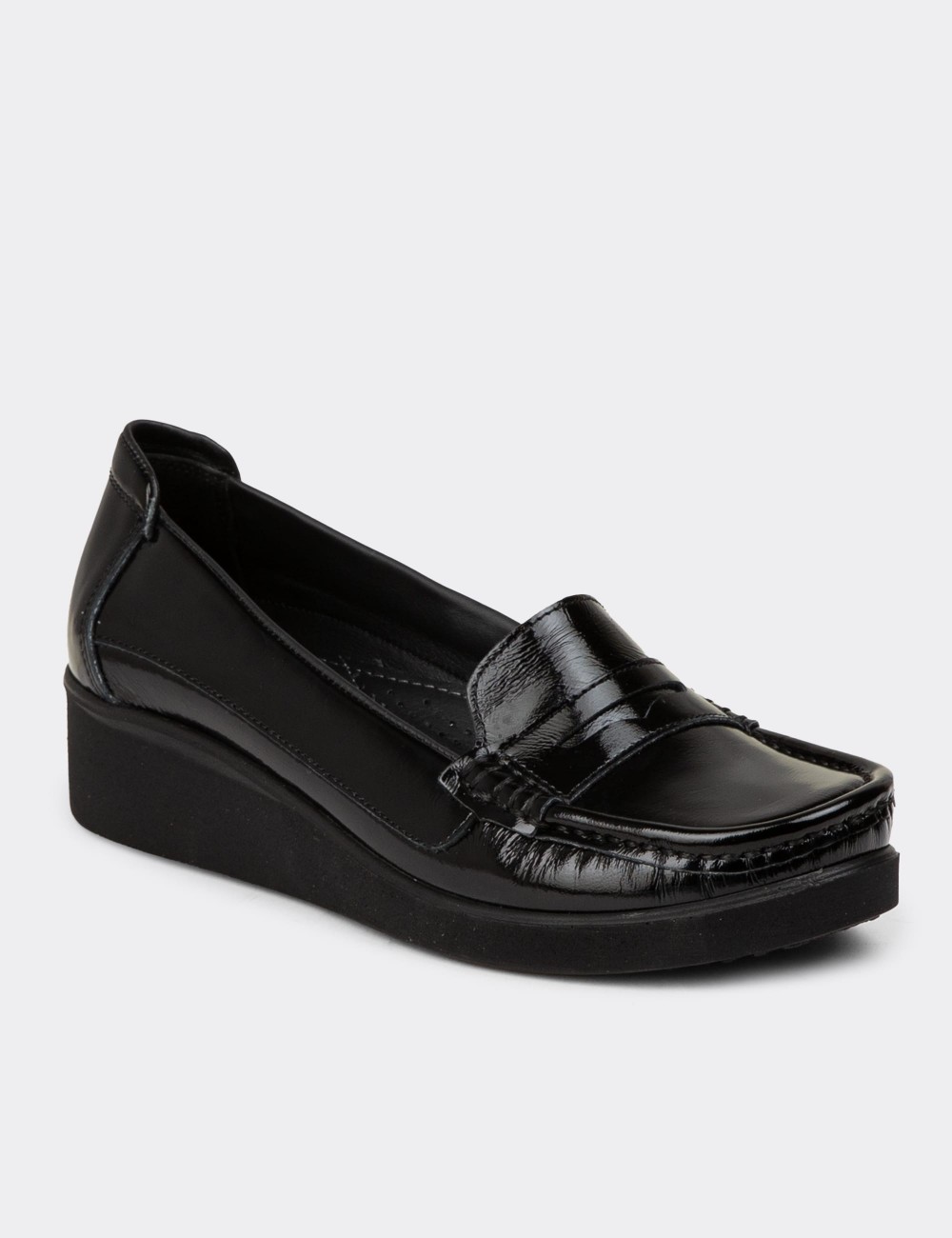 Women's Black Leather Slip-On Shoes - DLV01ZSYHC01