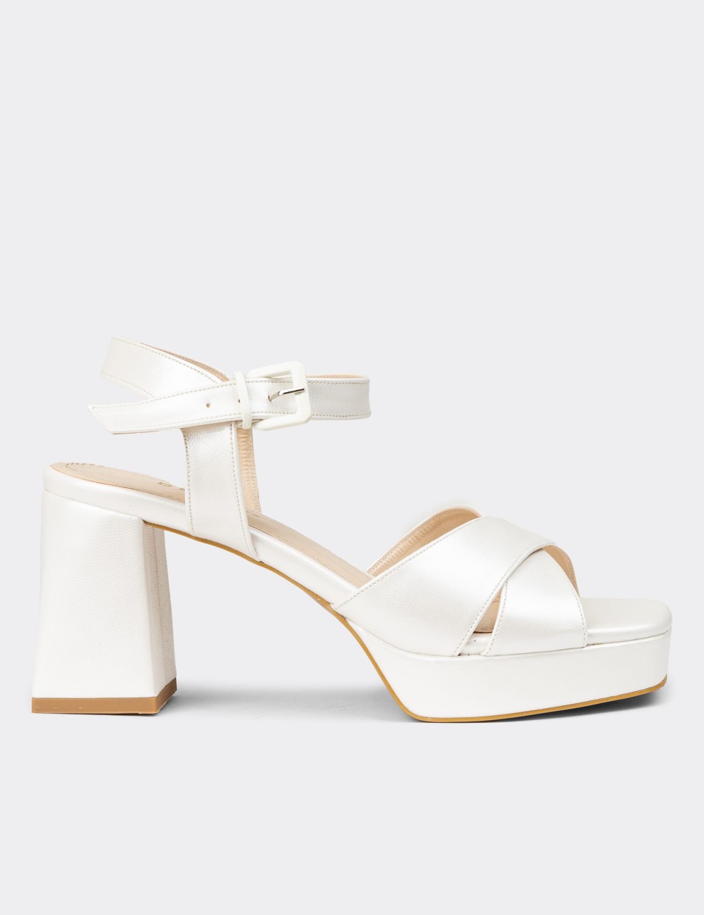 Women's White Pumps - K0990ZSDFM01