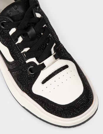 Women's Black Sneakers