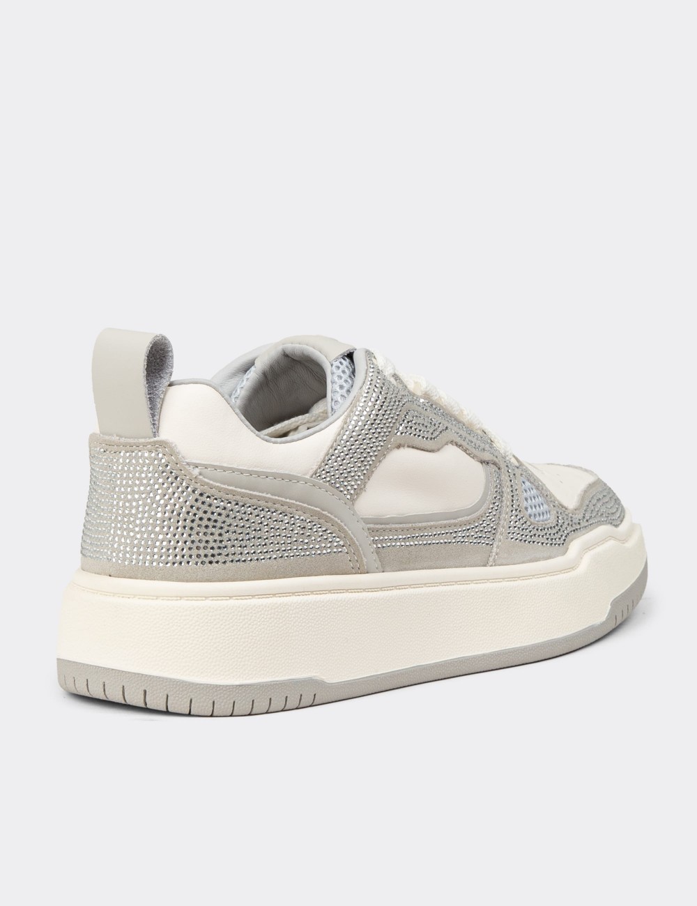 Women's Silver Sneakers - 25359ZGMSC01