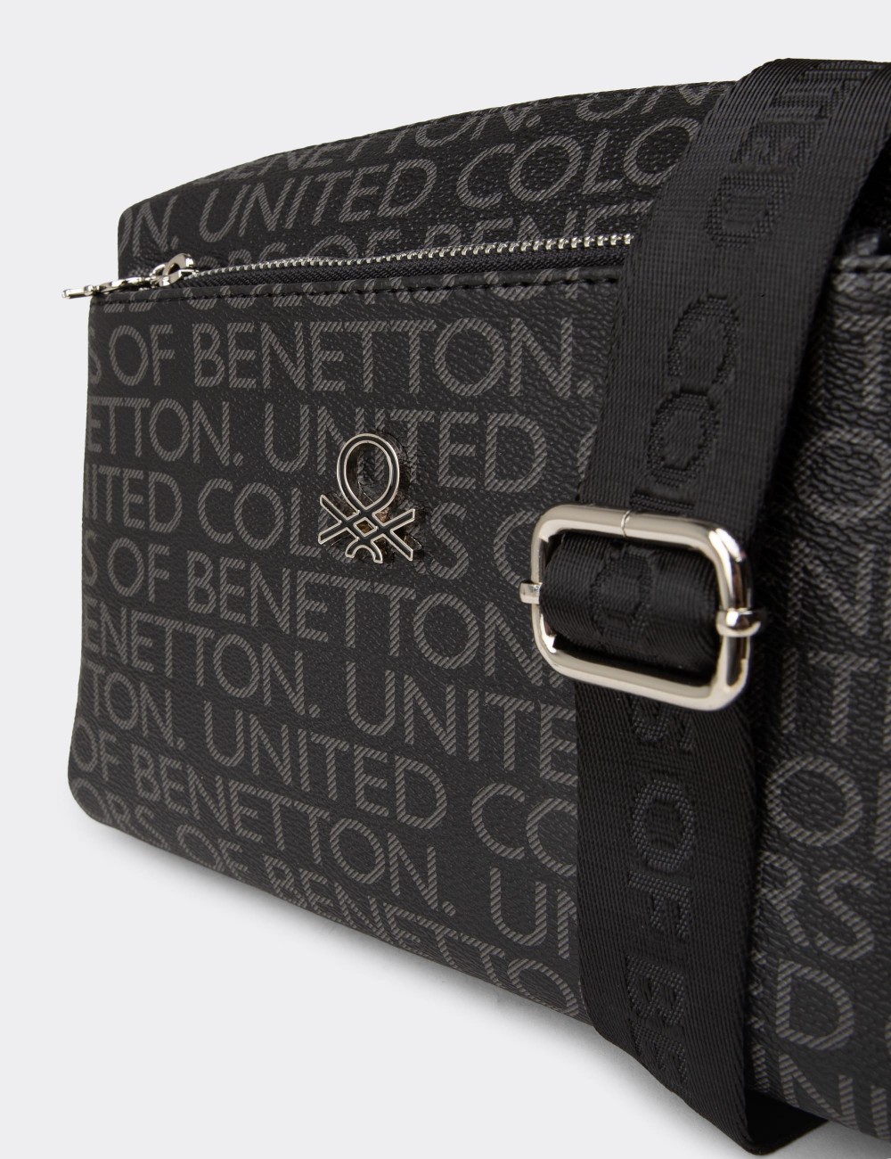 Black Crossbody Bag - B1642ZSYHY01