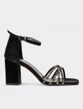 Women's Black Pumps