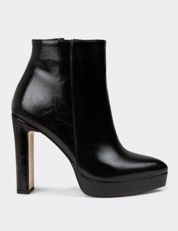 Women's Black Boots