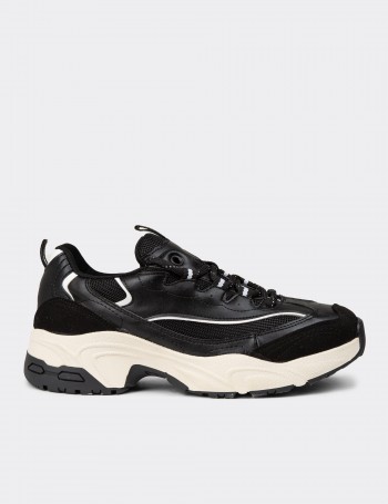 Women's Black Sneakers